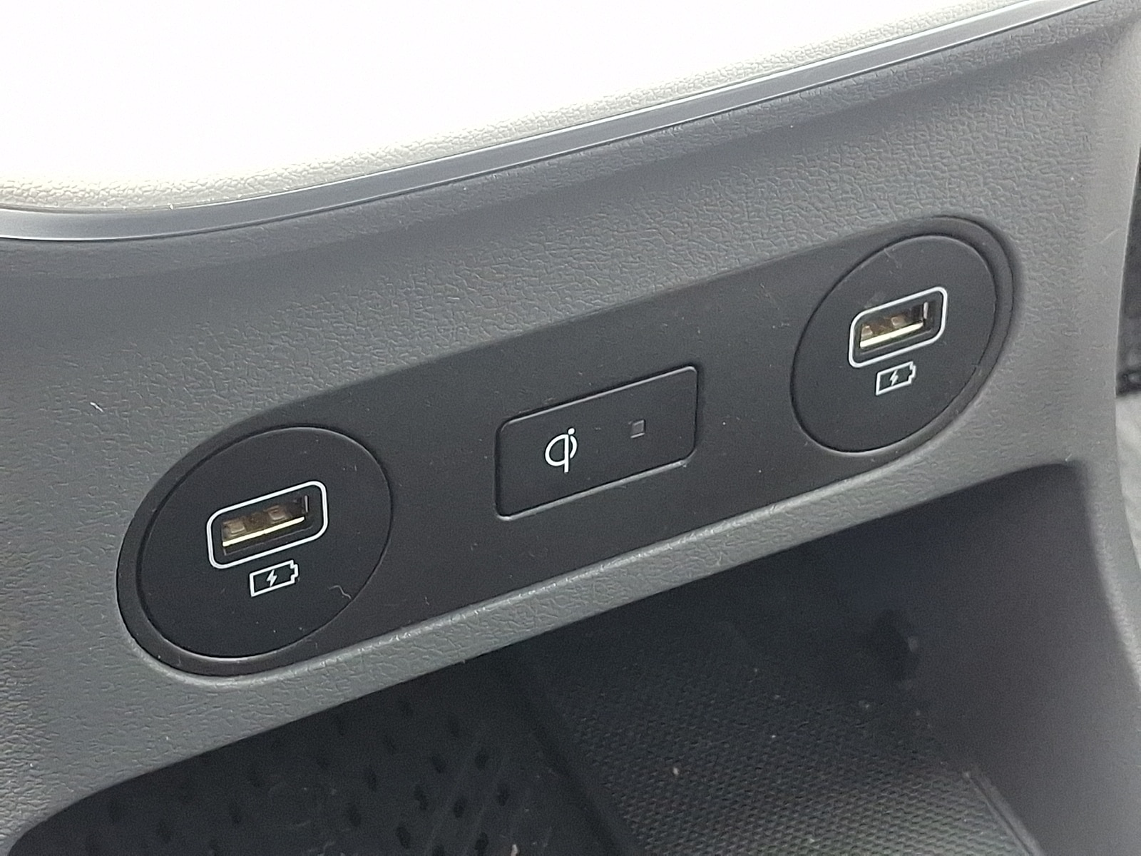 2024 Hyundai IONIQ 5 Limited - Photo 26