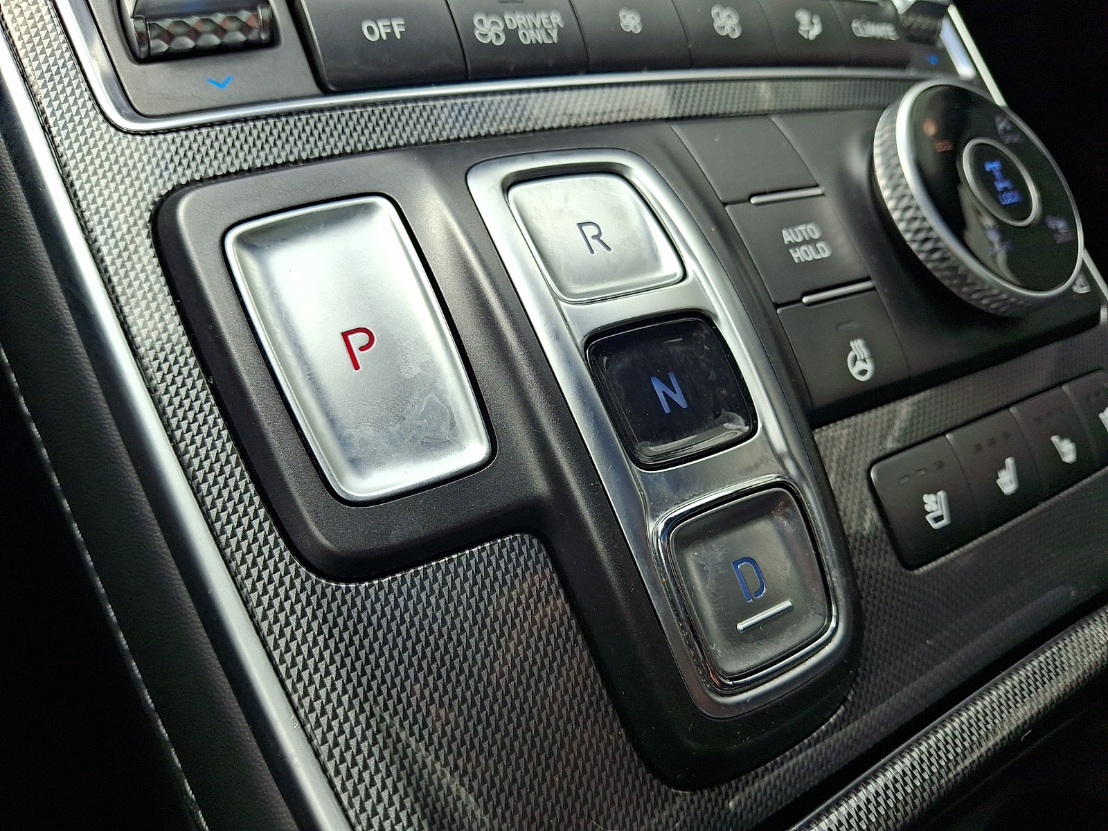 2023 Hyundai Santa Fe Limited HEV - Photo 16