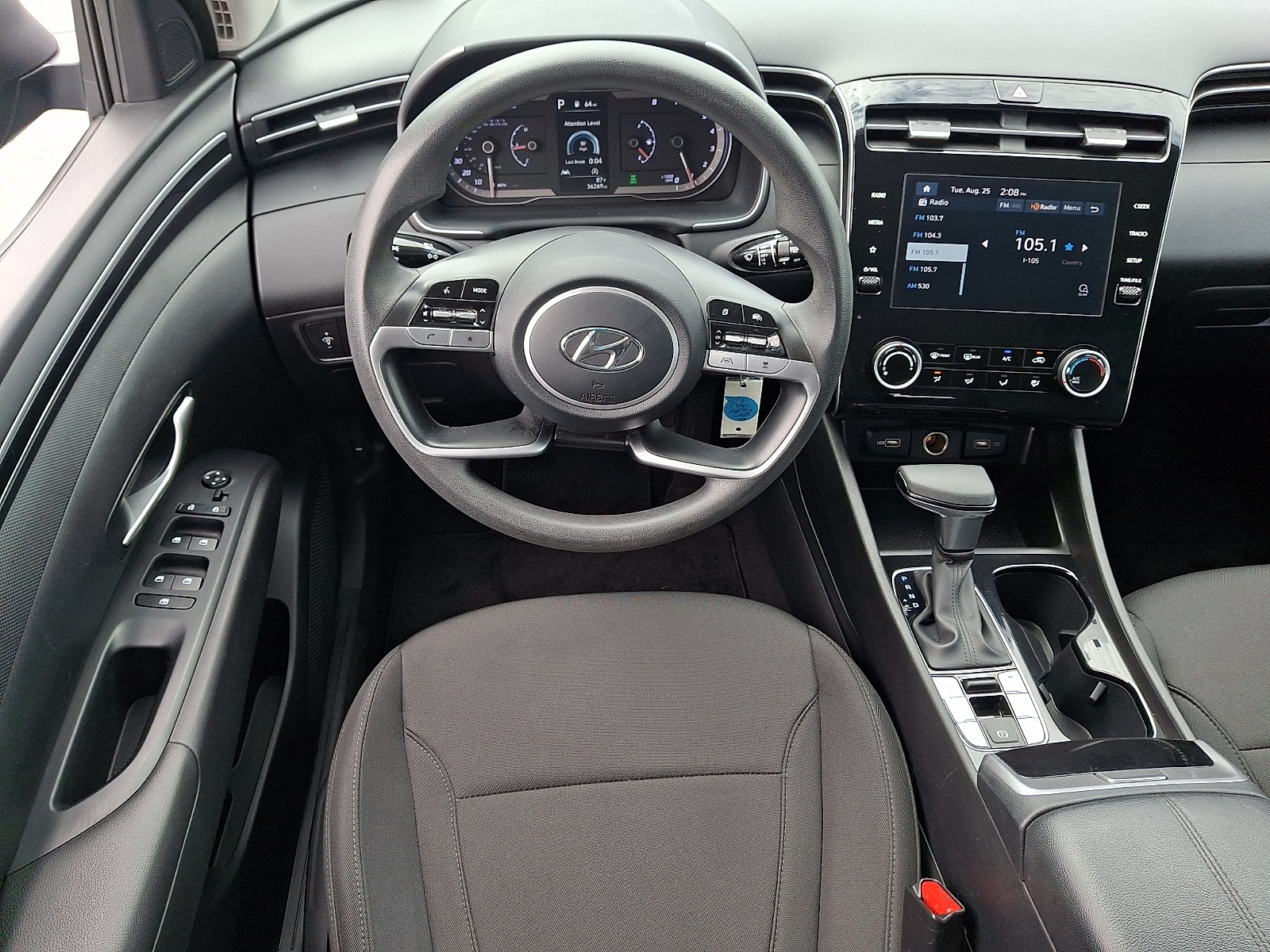 2024 Hyundai Tucson SE - Photo 12