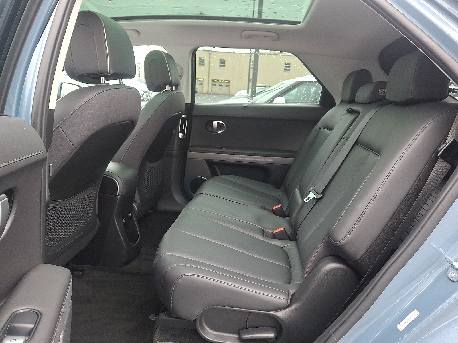 2023 Hyundai IONIQ 5 Limited - Photo 11