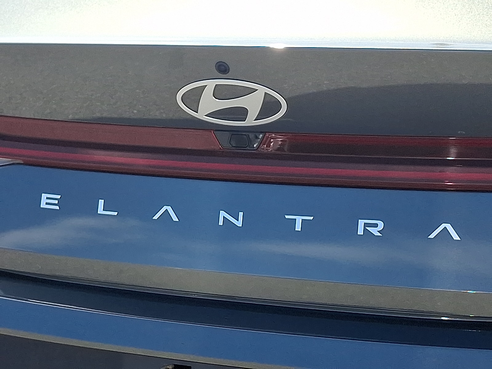 2024 Hyundai Elantra SEL - Photo 32