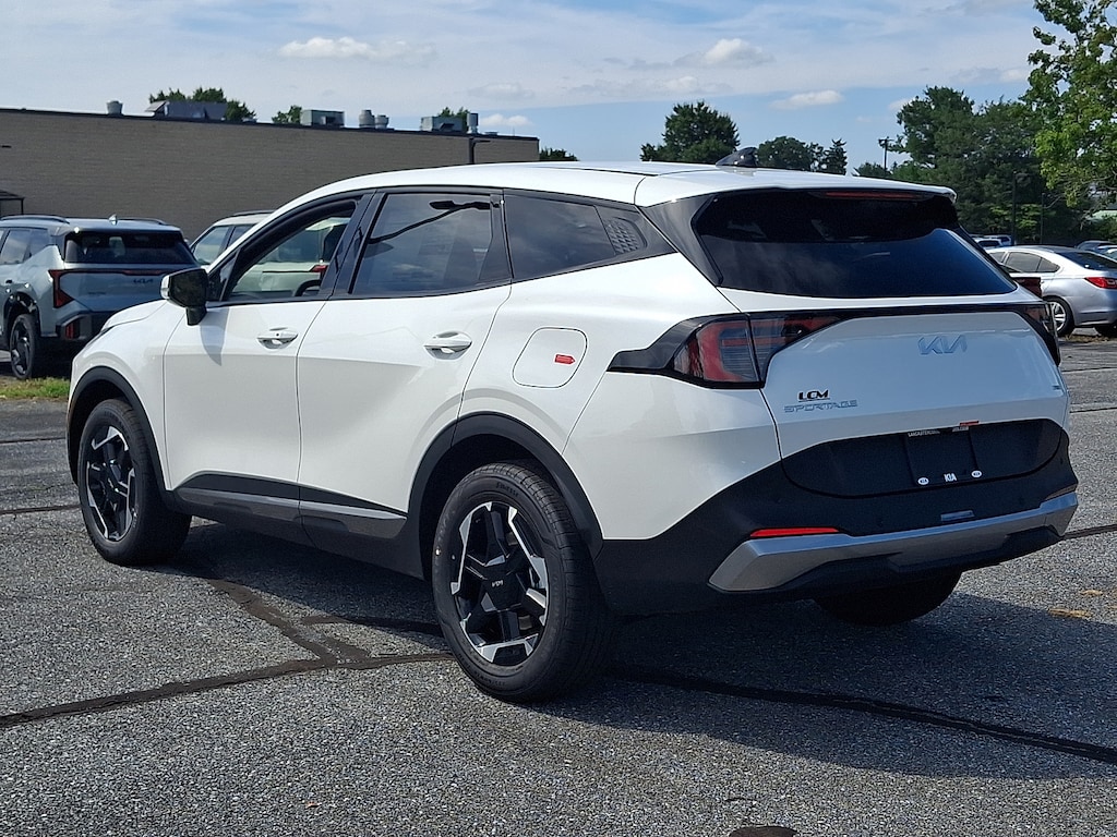 New 2027 Kia Sportage Hybrid S SUV