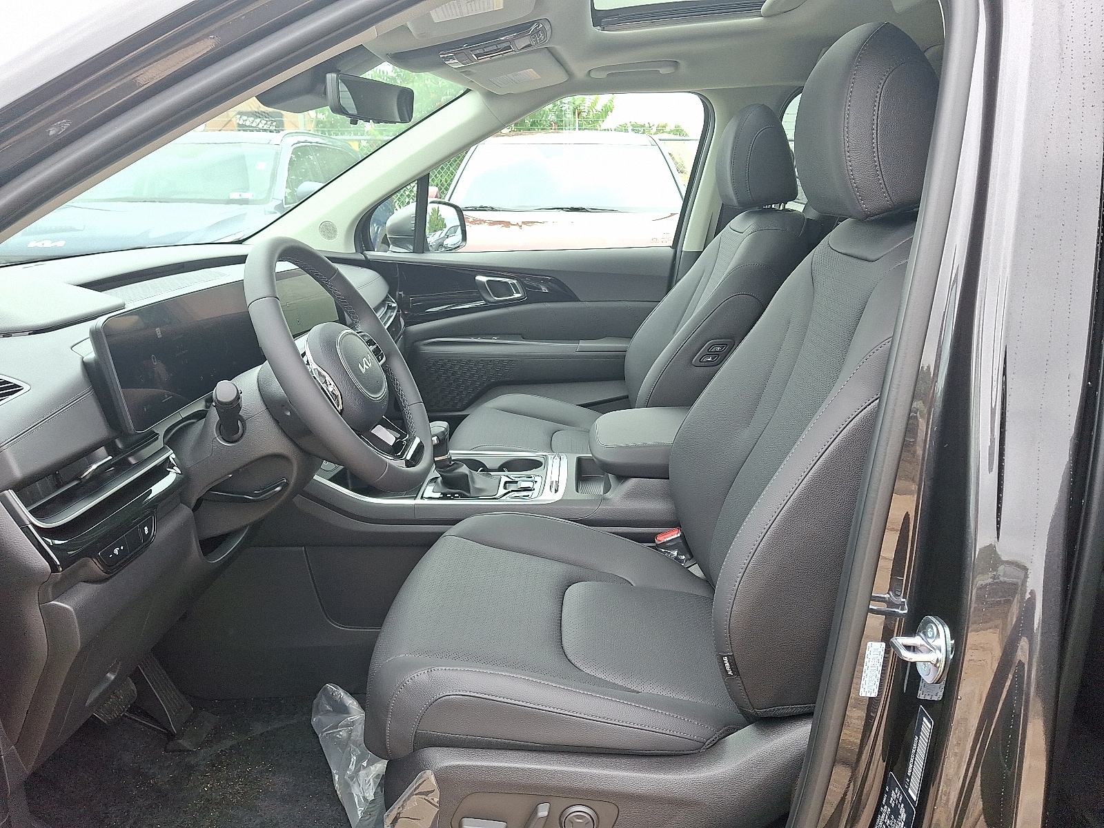 2026 Kia Carnival SX Prestige - Photo 9