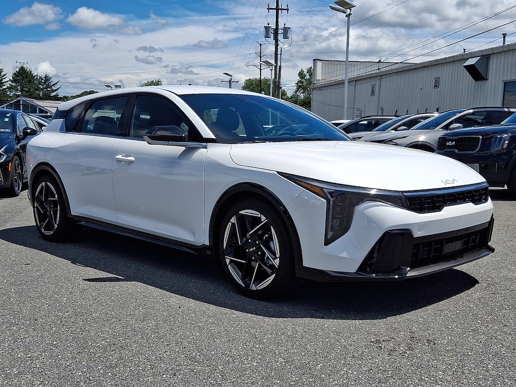 New 2026 Kia K4 GT-Line Hatchback