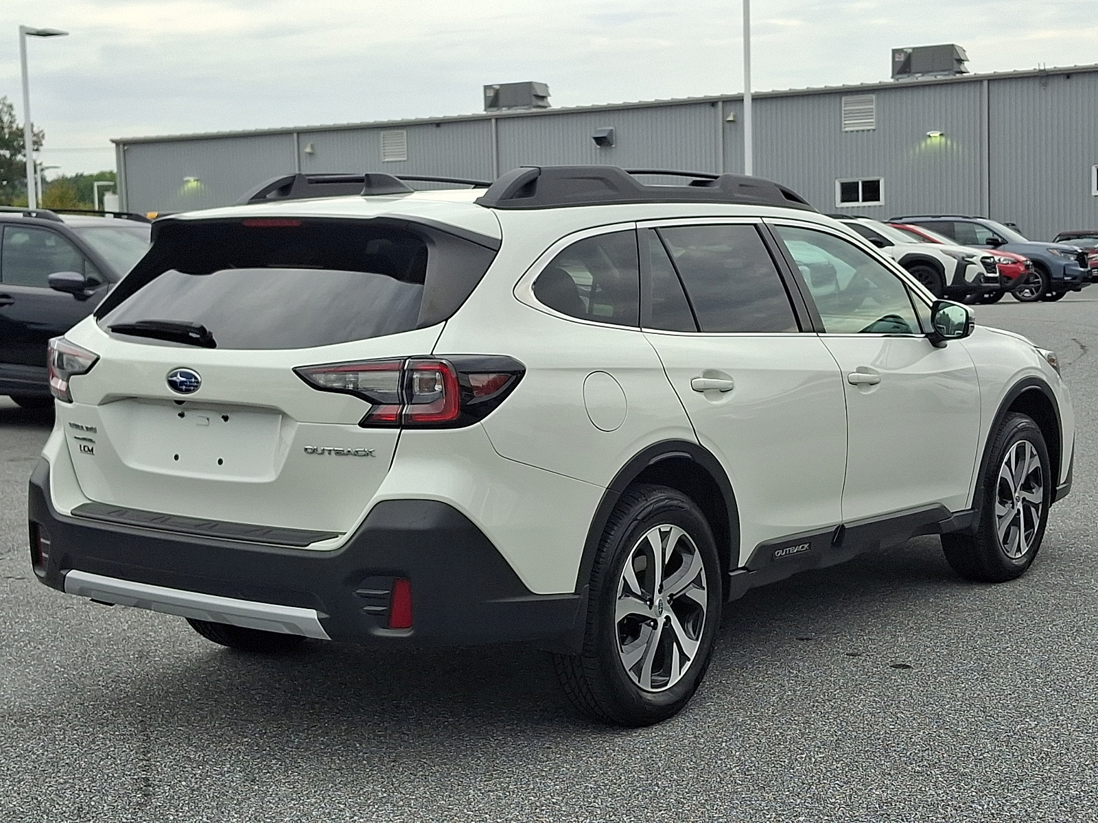 Used 2022 Subaru Outback Limited Sport Utility