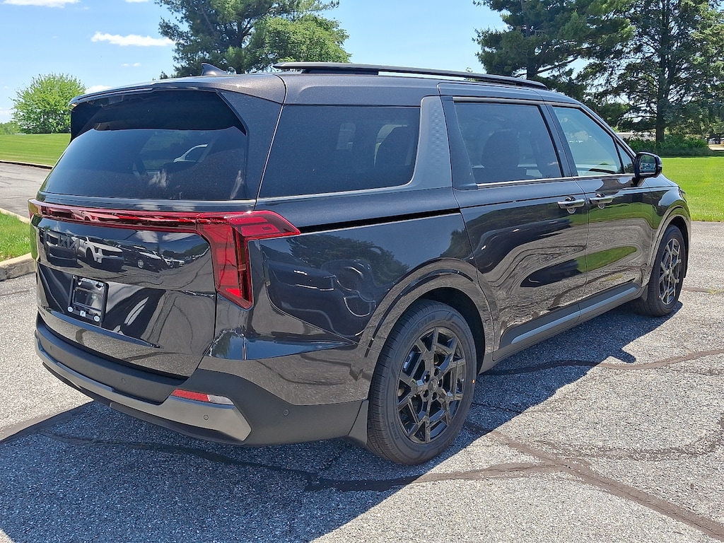 New 2026 Kia Carnival MPV SX Passenger Van