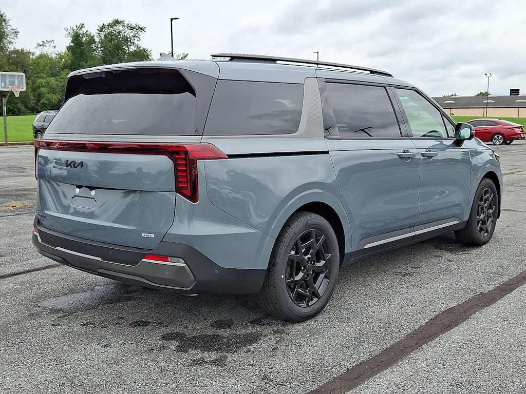 New 2027 Kia Carnival Hybrid SX Prestige Passenger Van