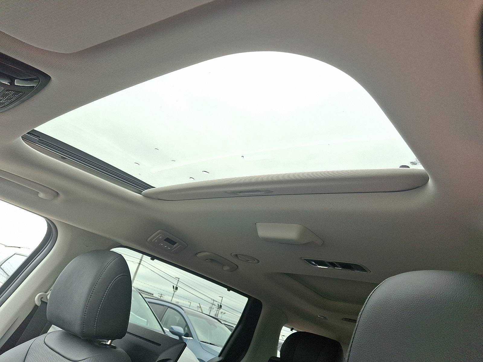 2026 Kia Carnival SX Prestige - Photo 10