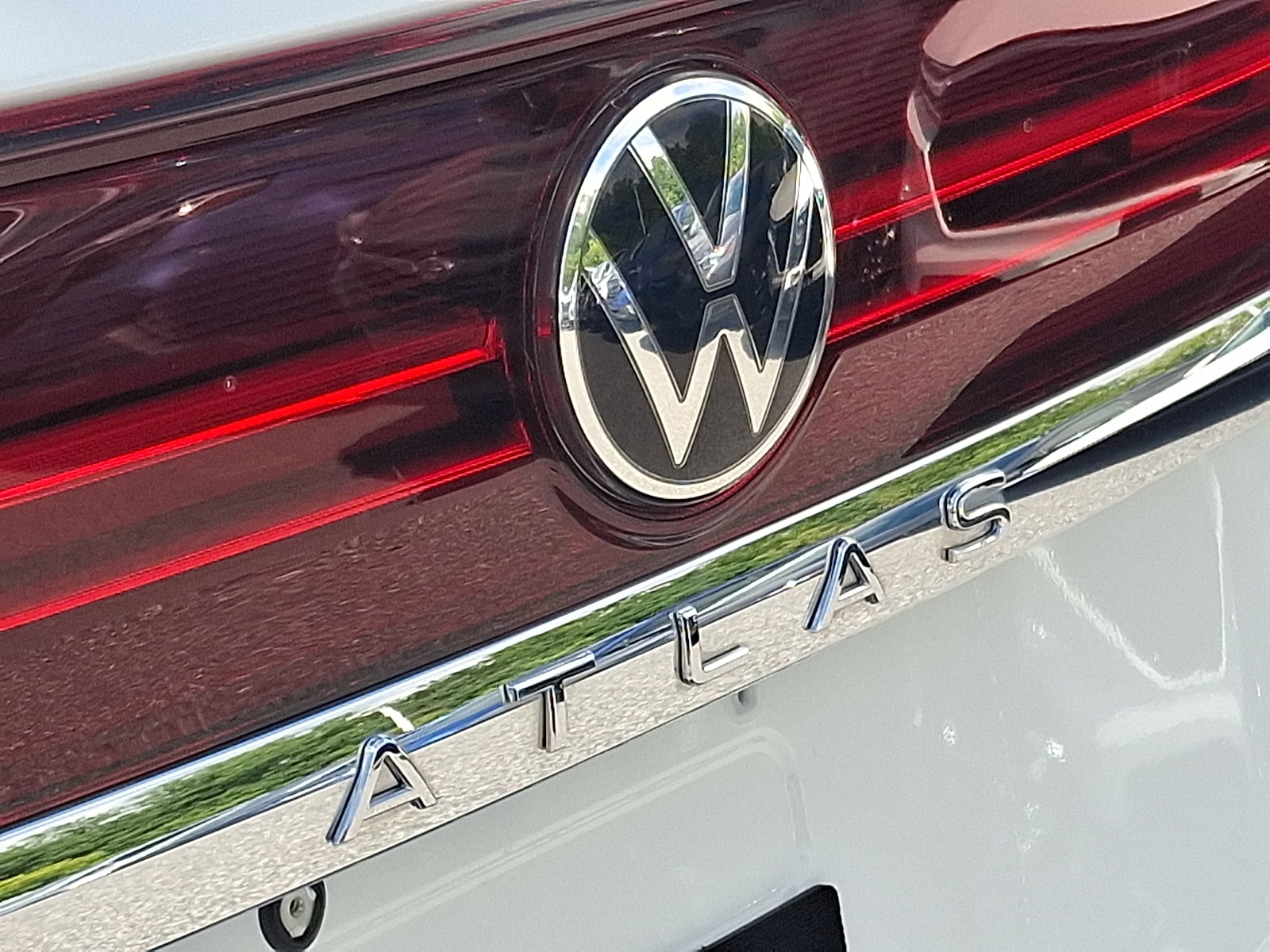 2024 Volkswagen Atlas SE w/Tech - Photo 29