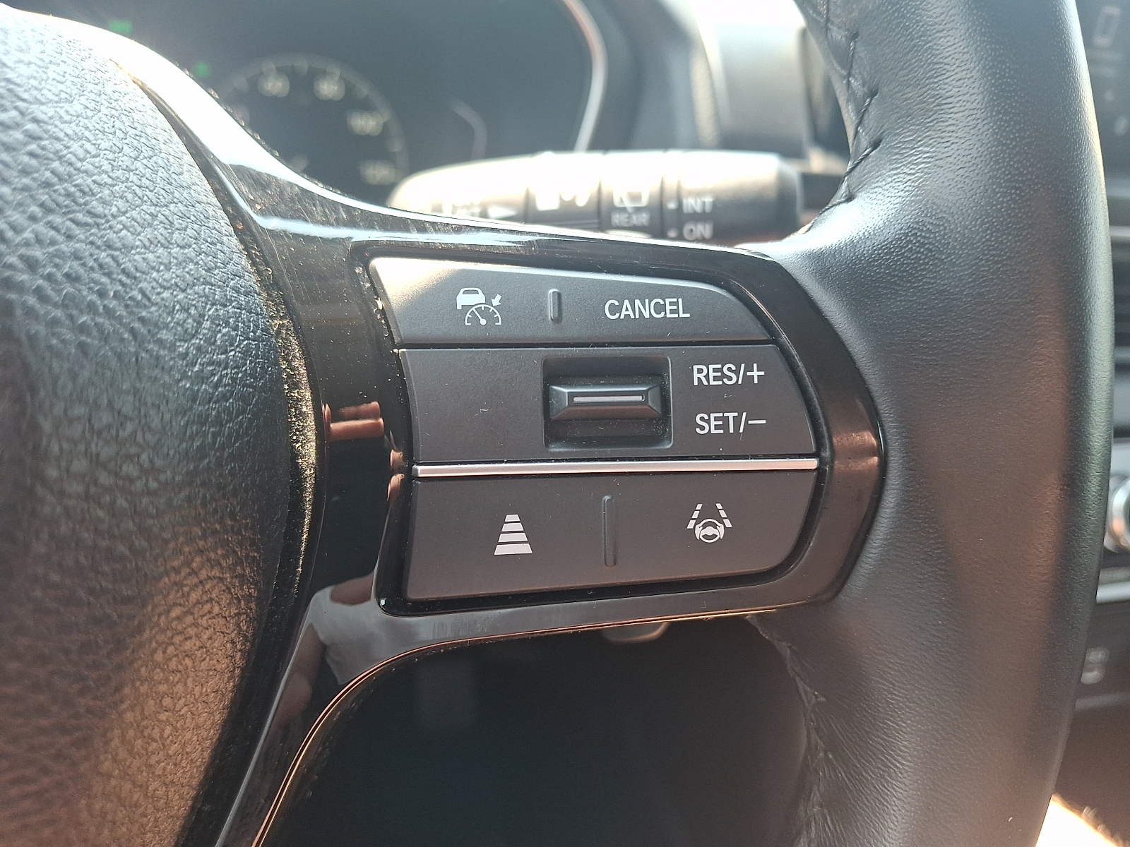 2023 Honda Pilot Touring - Photo 20