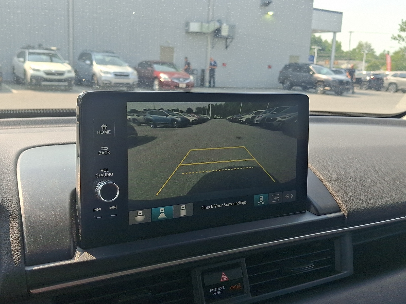 2023 Honda Pilot Touring - Photo 17