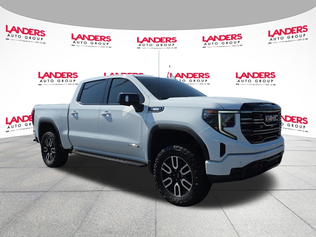 Used 2025 GMC Sierra 1500 AT4 4WD Crew Cab 147 AT4