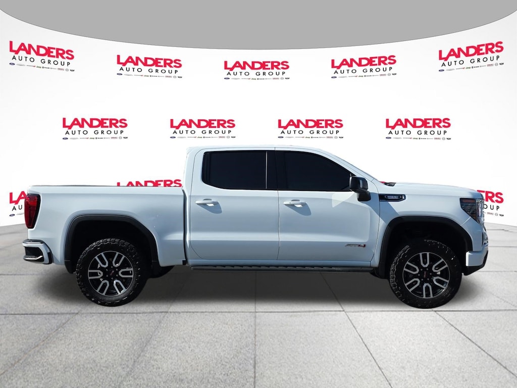 Used 2025 GMC Sierra 1500 AT4 4WD Crew Cab 147 AT4