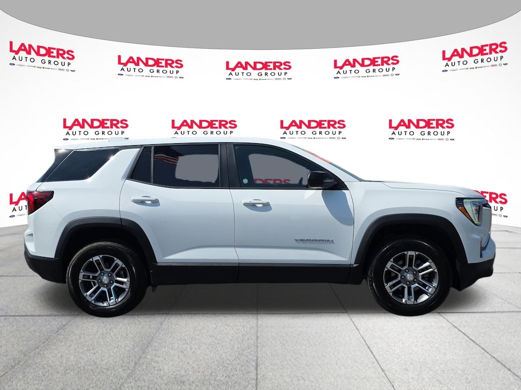 Used 2026 GMC Terrain FWD Elevation FWD Elevation