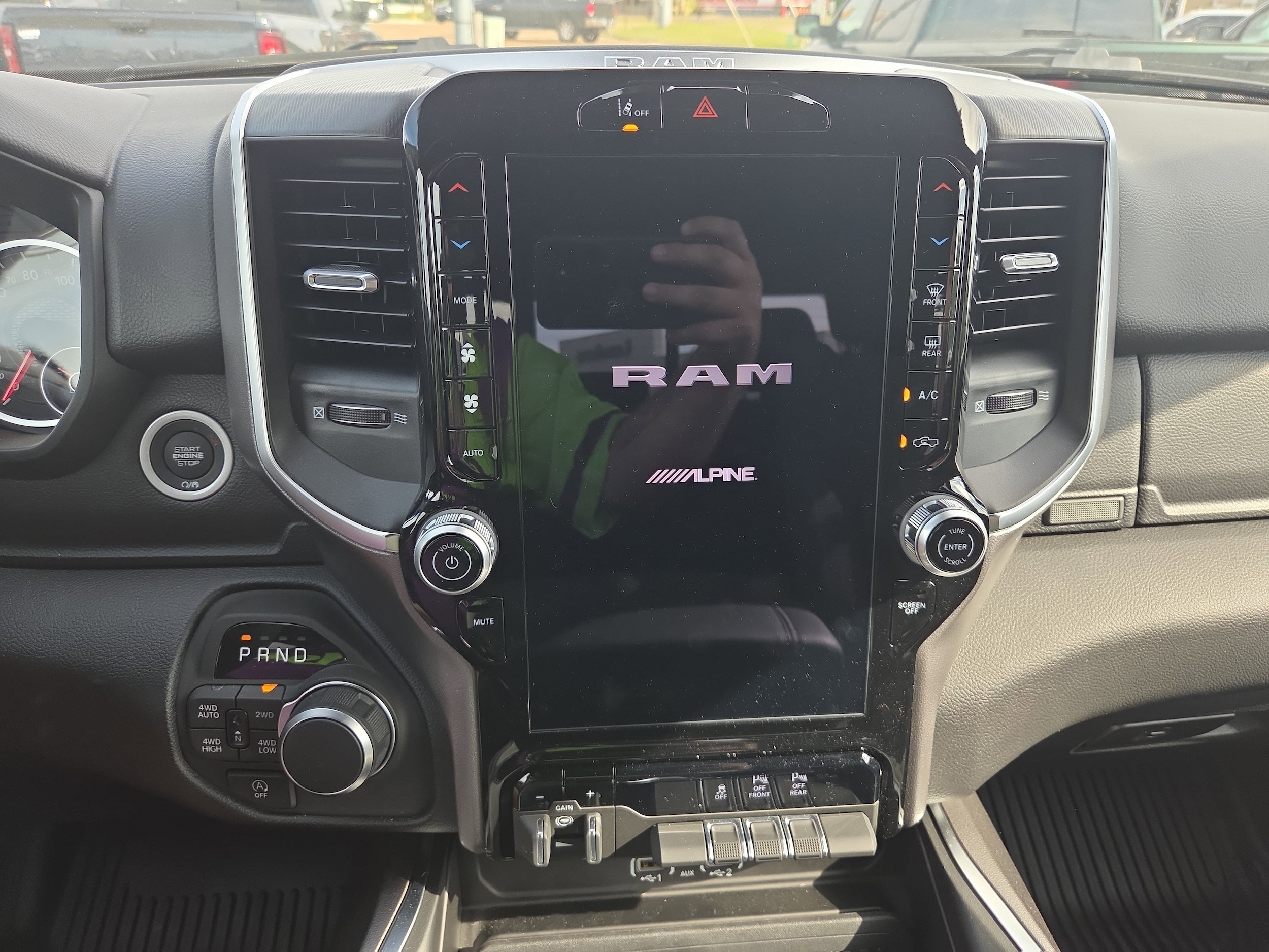 2026 RAM 1500 Big Horn/Lone Star - Photo 9