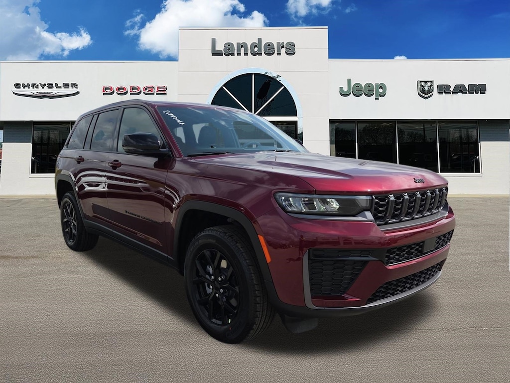 New 2026 Jeep Grand Cherokee LAREDO ALTITUDE 4X4 Sport Utility