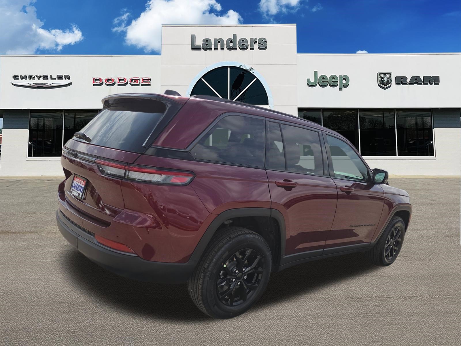 New 2026 Jeep Grand Cherokee LAREDO ALTITUDE 4X4 Sport Utility