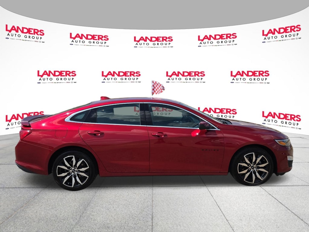 Used 2025 Chevrolet Malibu RS Sedan