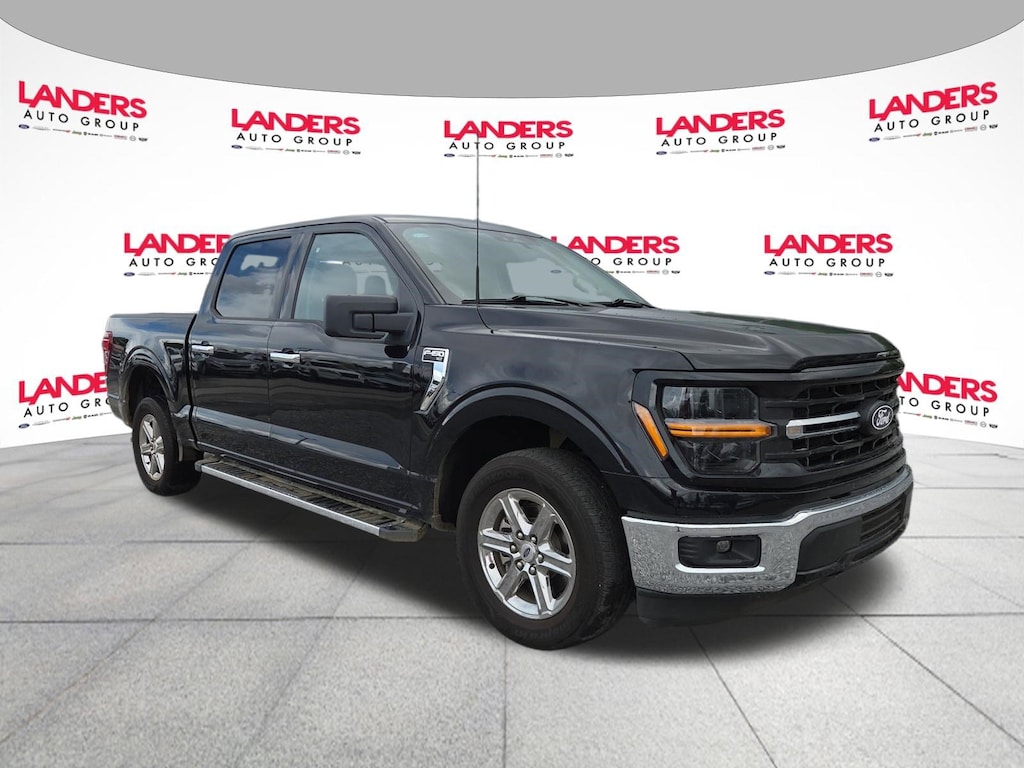 Used 2025 Ford F-150 XLT Truck SuperCrew Cab