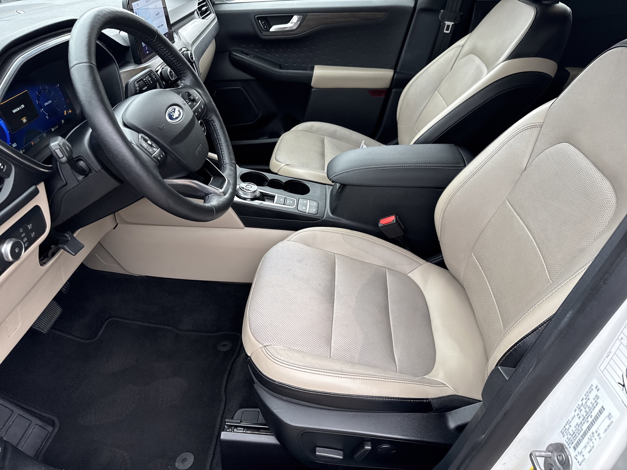 2020 Ford Escape Titanium - Photo 10