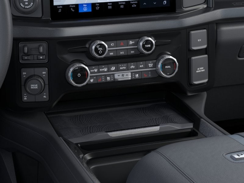 2026 Ford F-250 Super Duty Platinum - Photo 15