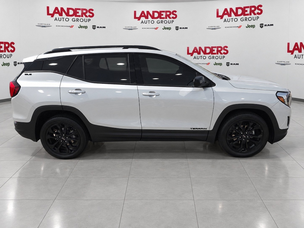 Used 2021 GMC Terrain SLE SUV