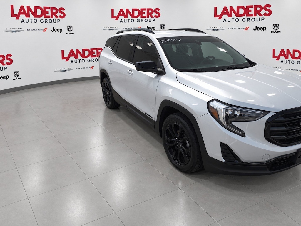 Used 2021 GMC Terrain SLE SUV