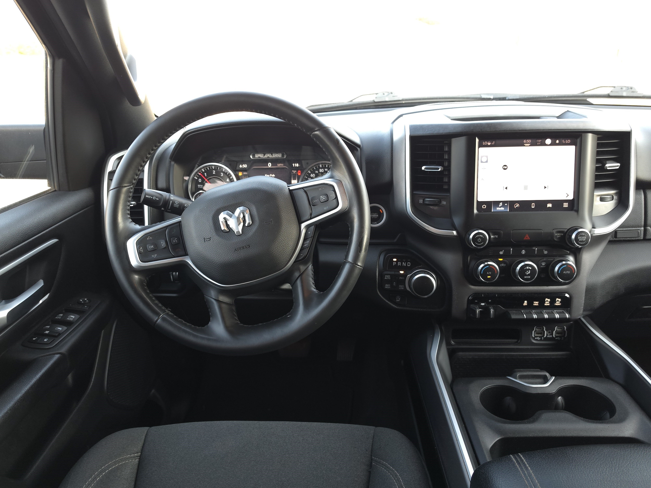 Photo 12