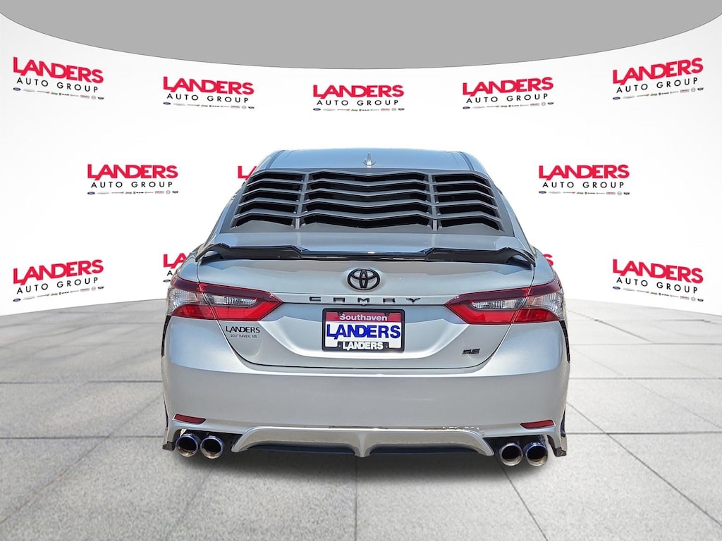 Used 2024 Toyota Camry SE SE Auto