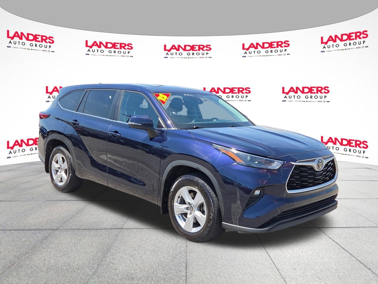 2023 Toyota Highlander LE