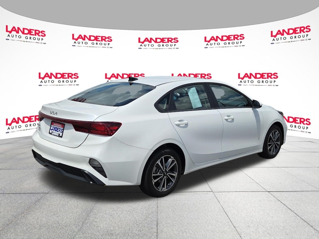 Used 2024 Kia Forte LXS LXS IVT