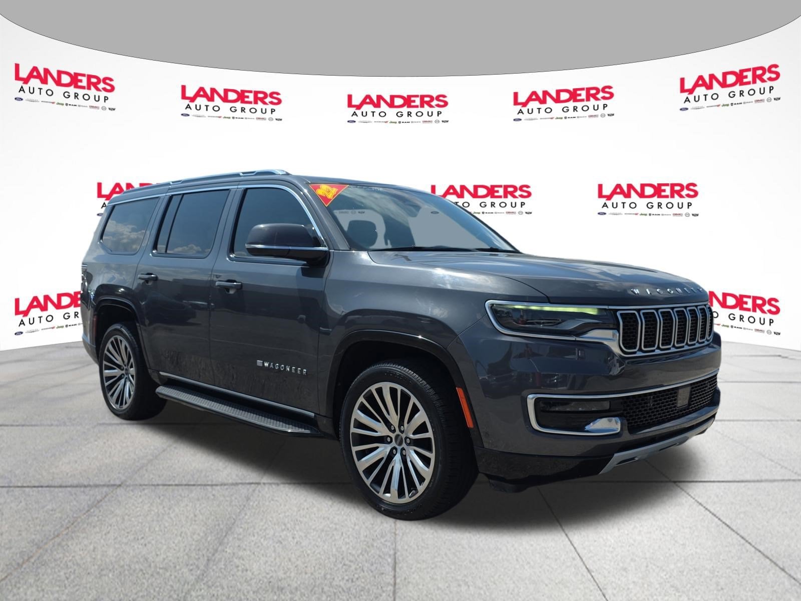 2022 Jeep Wagoneer