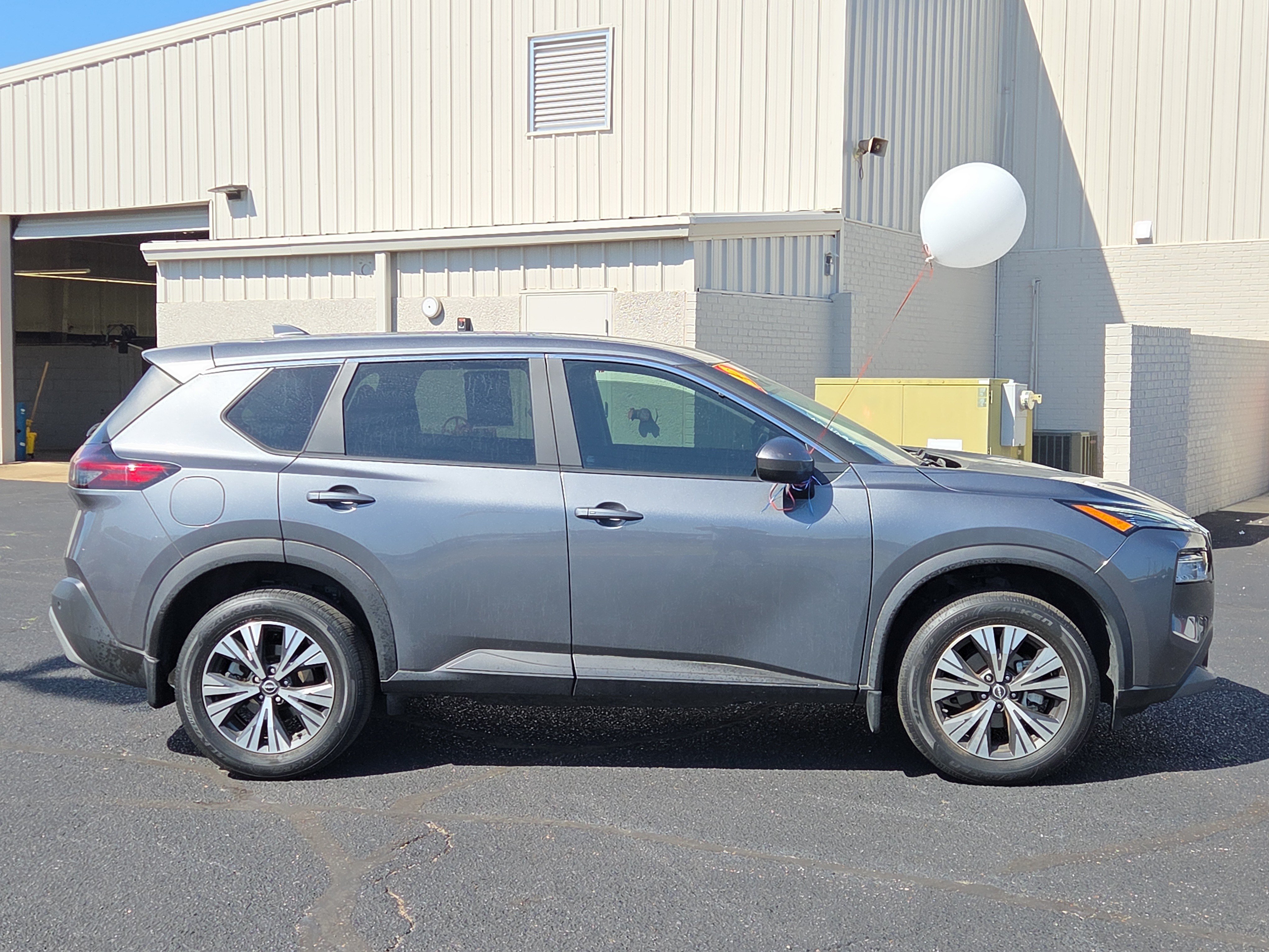 Used 2023 Nissan Rogue SV FWD SV