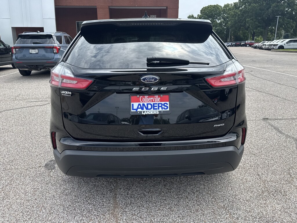 Used 2023 Ford Edge SE SE AWD