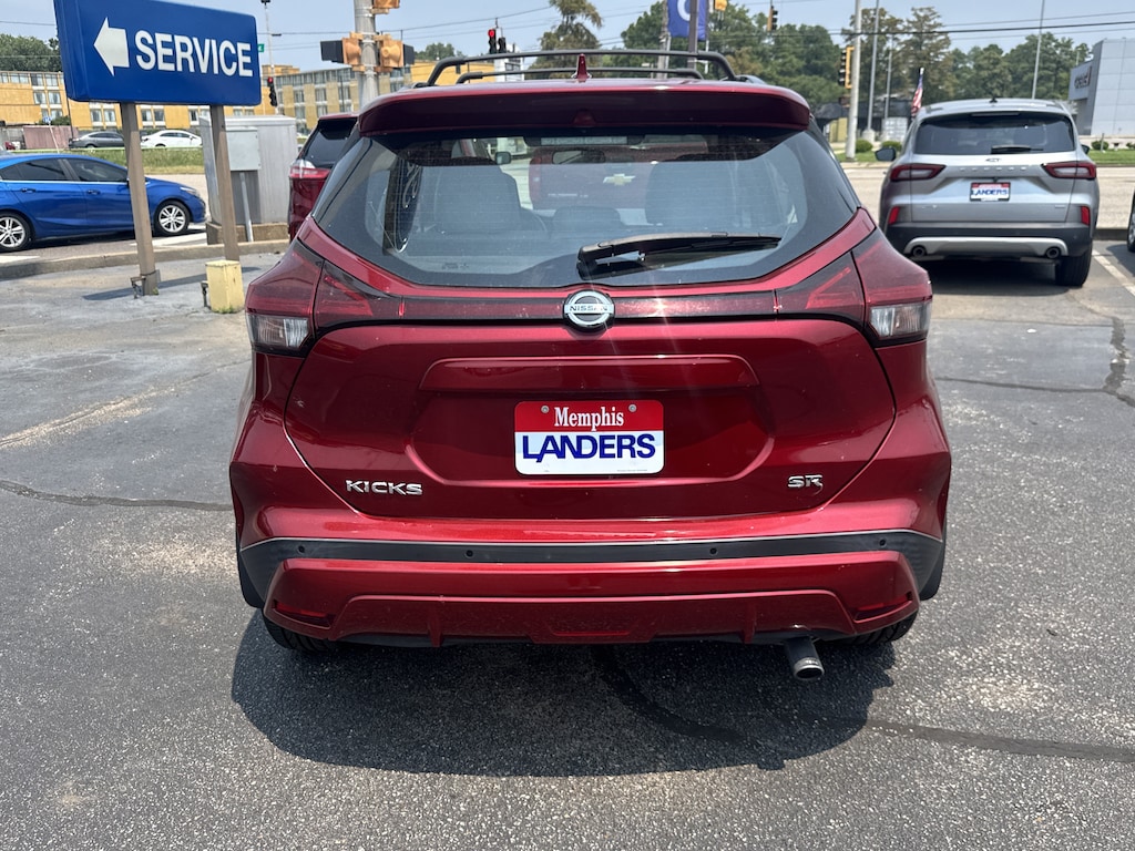 Used 2021 Nissan Kicks SR SR FWD
