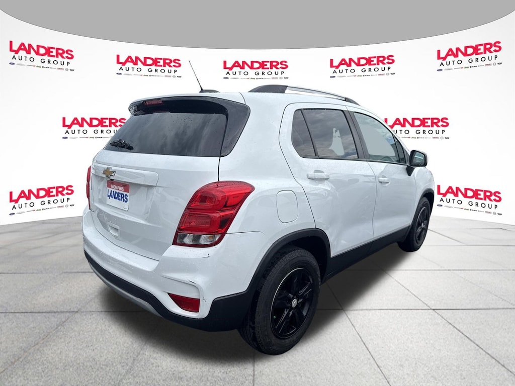 Used 2022 Chevrolet Trax LT FWD LT