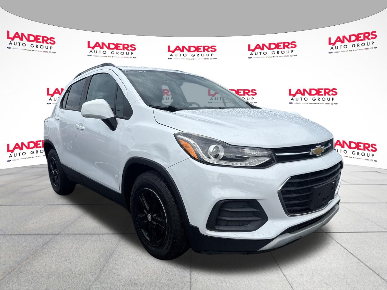 Used 2022 Chevrolet Trax LT FWD LT
