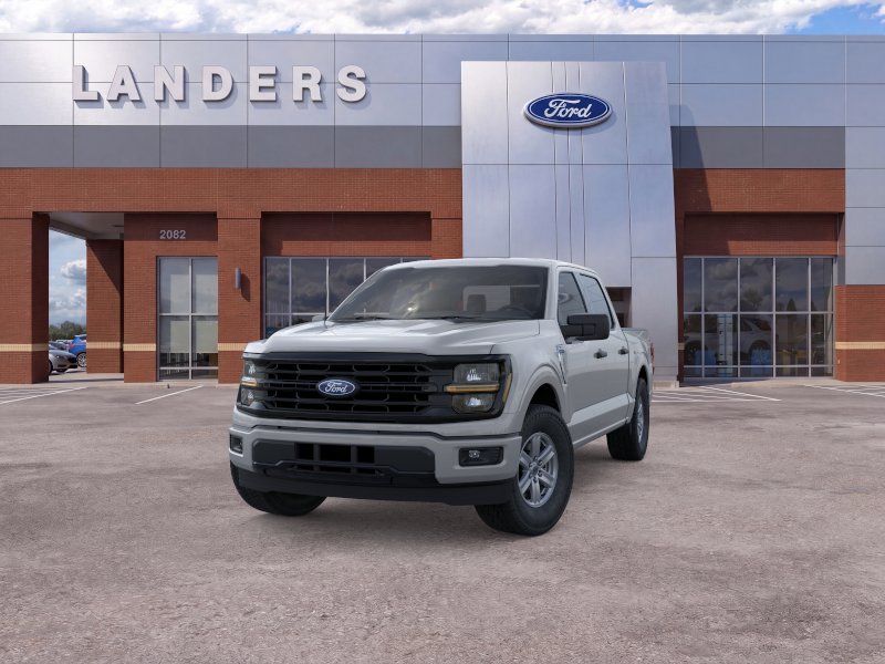 New 2026 Ford F-150 XLT XLT 2WD SuperCrew 5.5 Box