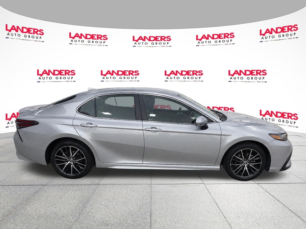 Used 2025 Nissan Altima SV SV FWD