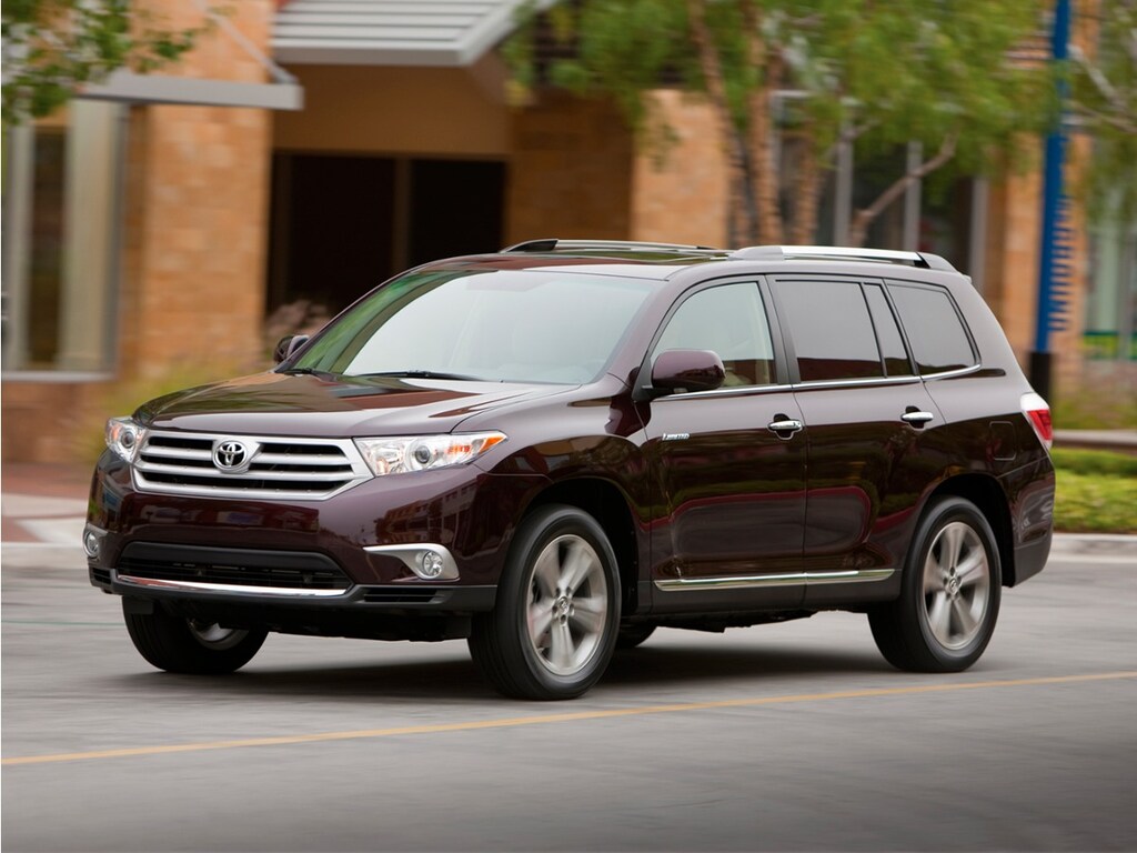 Used 2013 Toyota Highlander Limited SUV