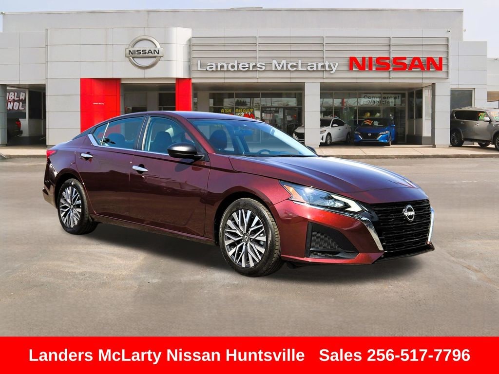 Used 2025 Nissan Altima 2.5 SV Sedan