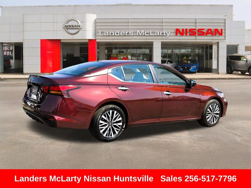 Used 2025 Nissan Altima 2.5 SV Sedan