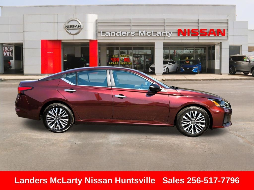 Used 2025 Nissan Altima 2.5 SV Sedan