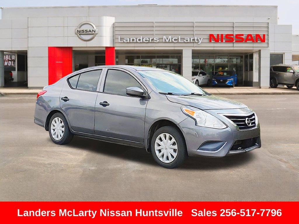 2017 Nissan Versa Sedan