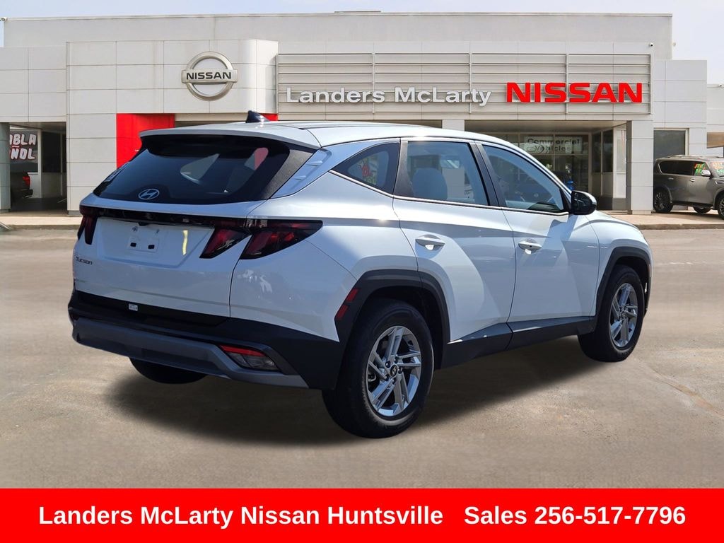 Used 2025 Hyundai Tucson SE SUV