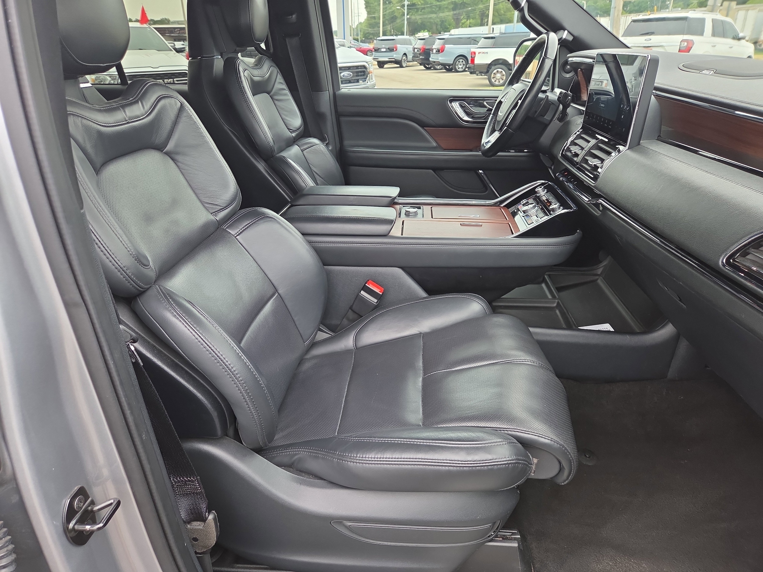 2023 Lincoln Navigator Reserve - Photo 18