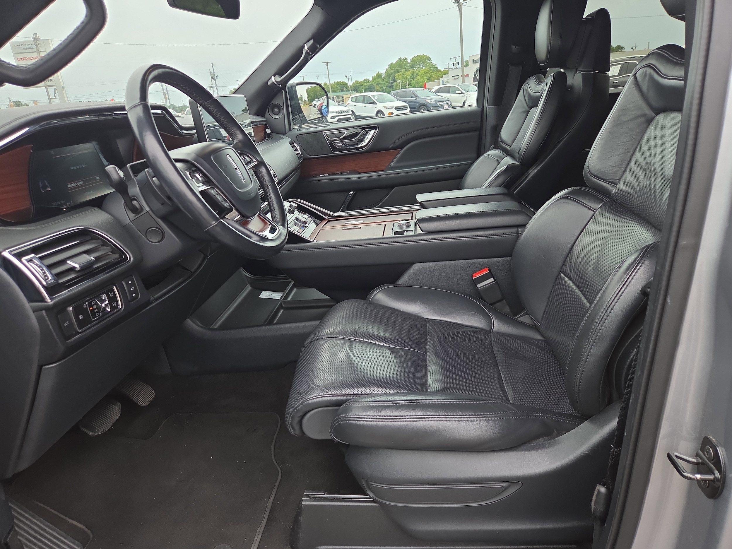 2023 Lincoln Navigator Reserve - Photo 10