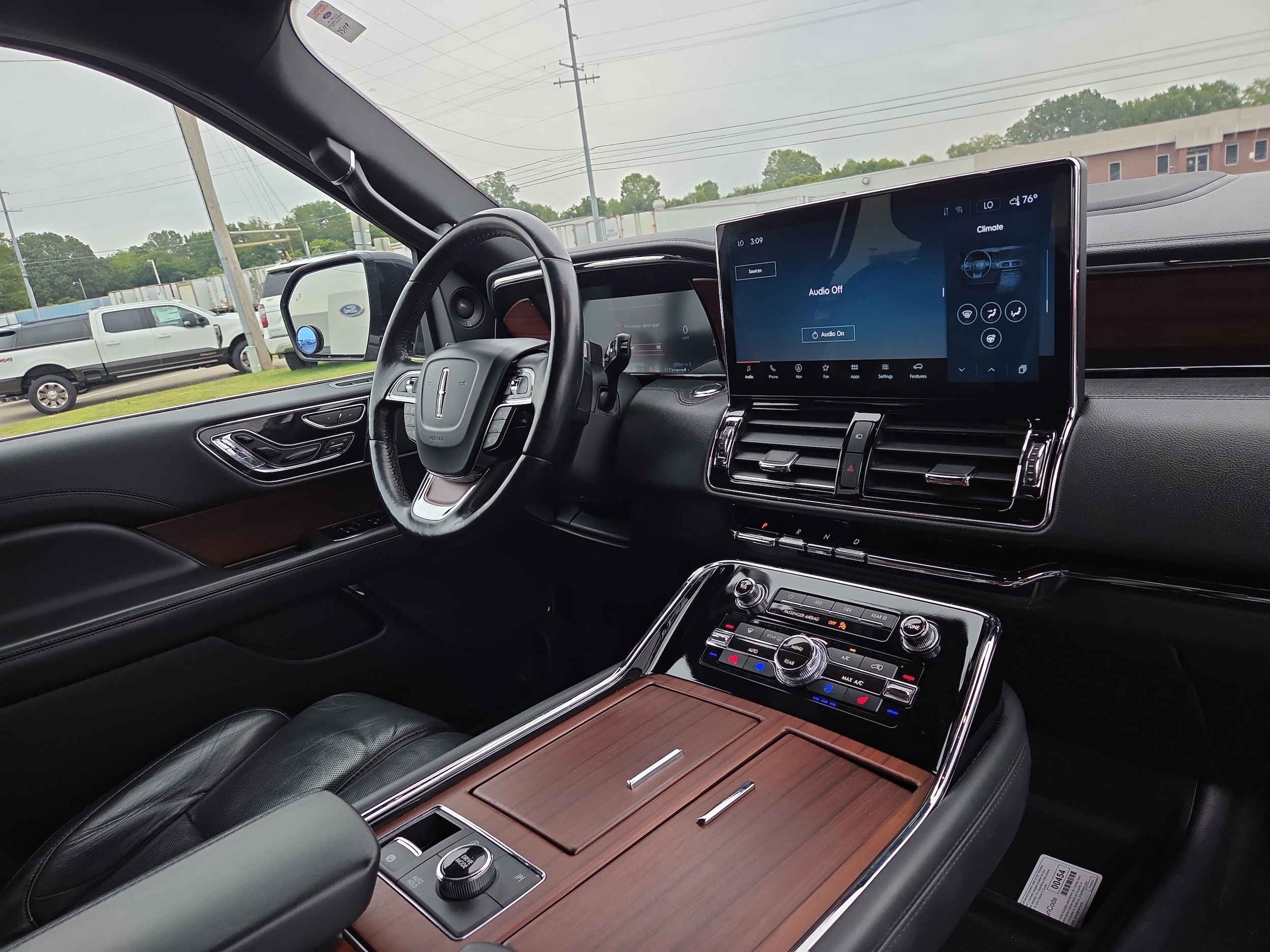 2023 Lincoln Navigator Reserve - Photo 17