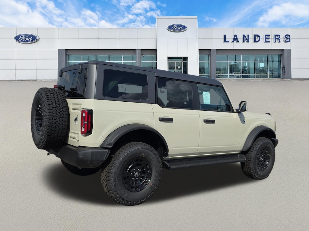 New 2026 Ford Bronco Outer Banks SUV