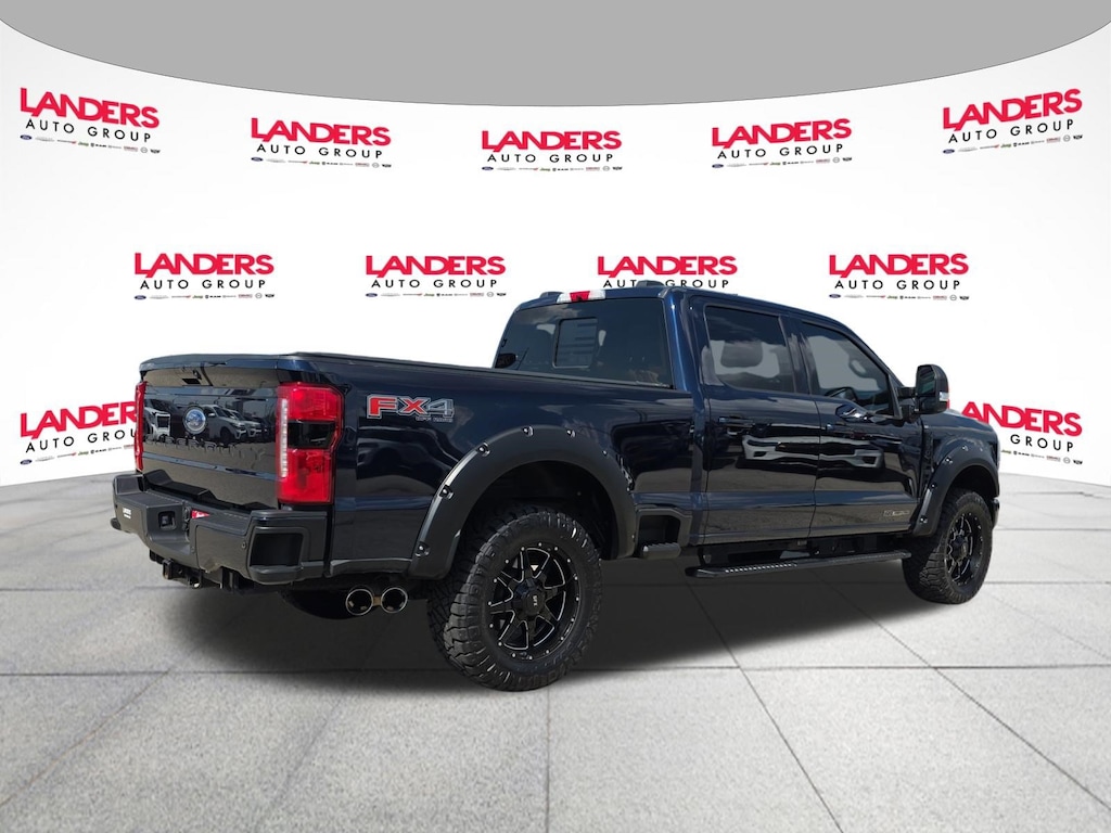 Used 2023 Ford F-250 XLT Truck Crew Cab